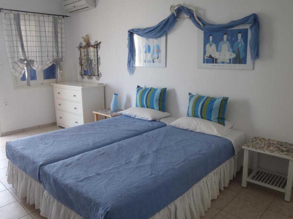 Plori Studios And Apartments Αιγιάλη Δωμάτιο φωτογραφία
