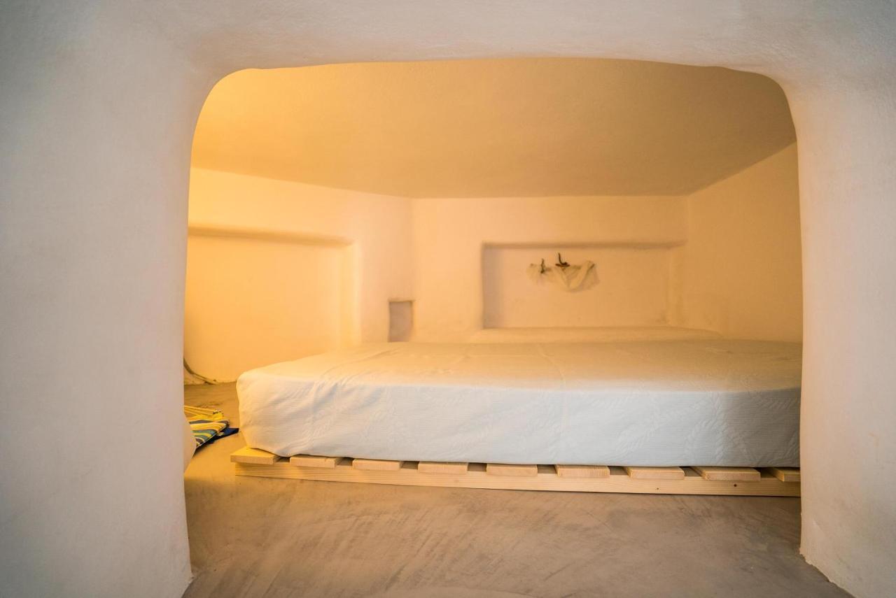 Plori Studios And Apartments Αιγιάλη Εξωτερικό φωτογραφία
