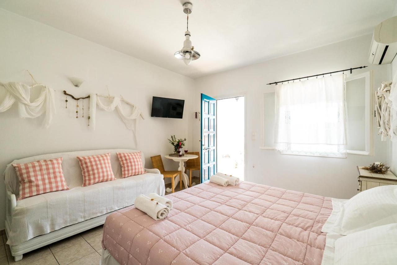 Plori Studios And Apartments Αιγιάλη Εξωτερικό φωτογραφία