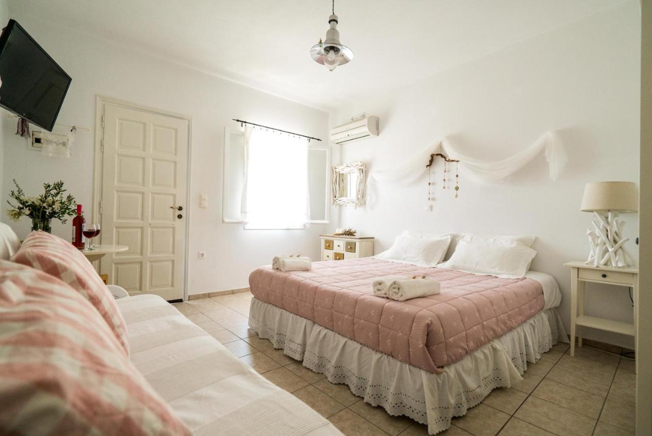Plori Studios And Apartments Αιγιάλη Εξωτερικό φωτογραφία