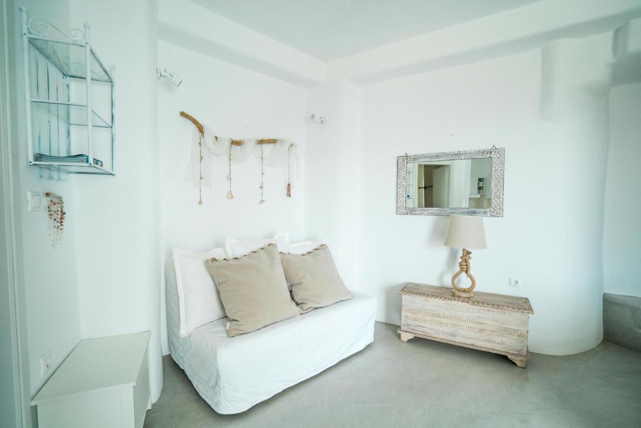 Plori Studios And Apartments Αιγιάλη Εξωτερικό φωτογραφία